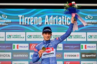 Philipsen tankt in Tirreno vertrouwen voor ‘La Primavera’: “Sanremo is een doel, maar Pogacar volgen op de Poggio wordt moeilijk”