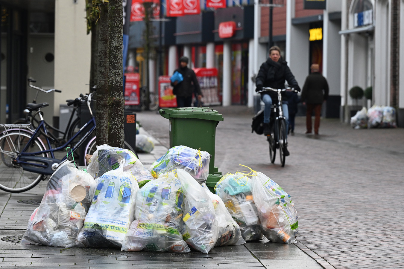 Geen afvalkalender meer ‘Als dat maar geen rommeltje wordt’ Foto