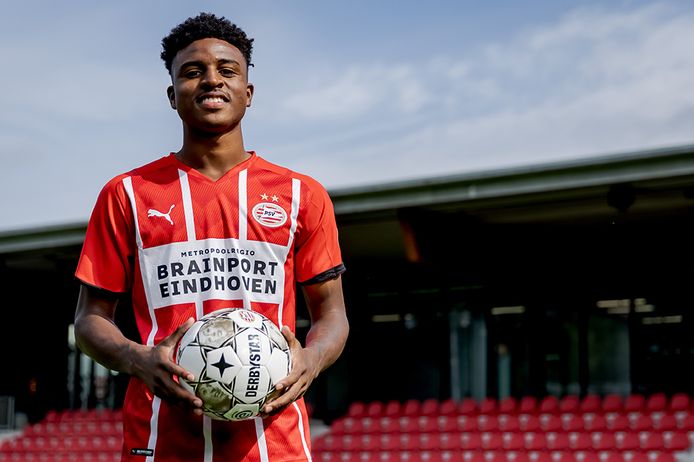 Dante Sealy na zijn huurtransfer naar PSV, eerder dit seizoen.