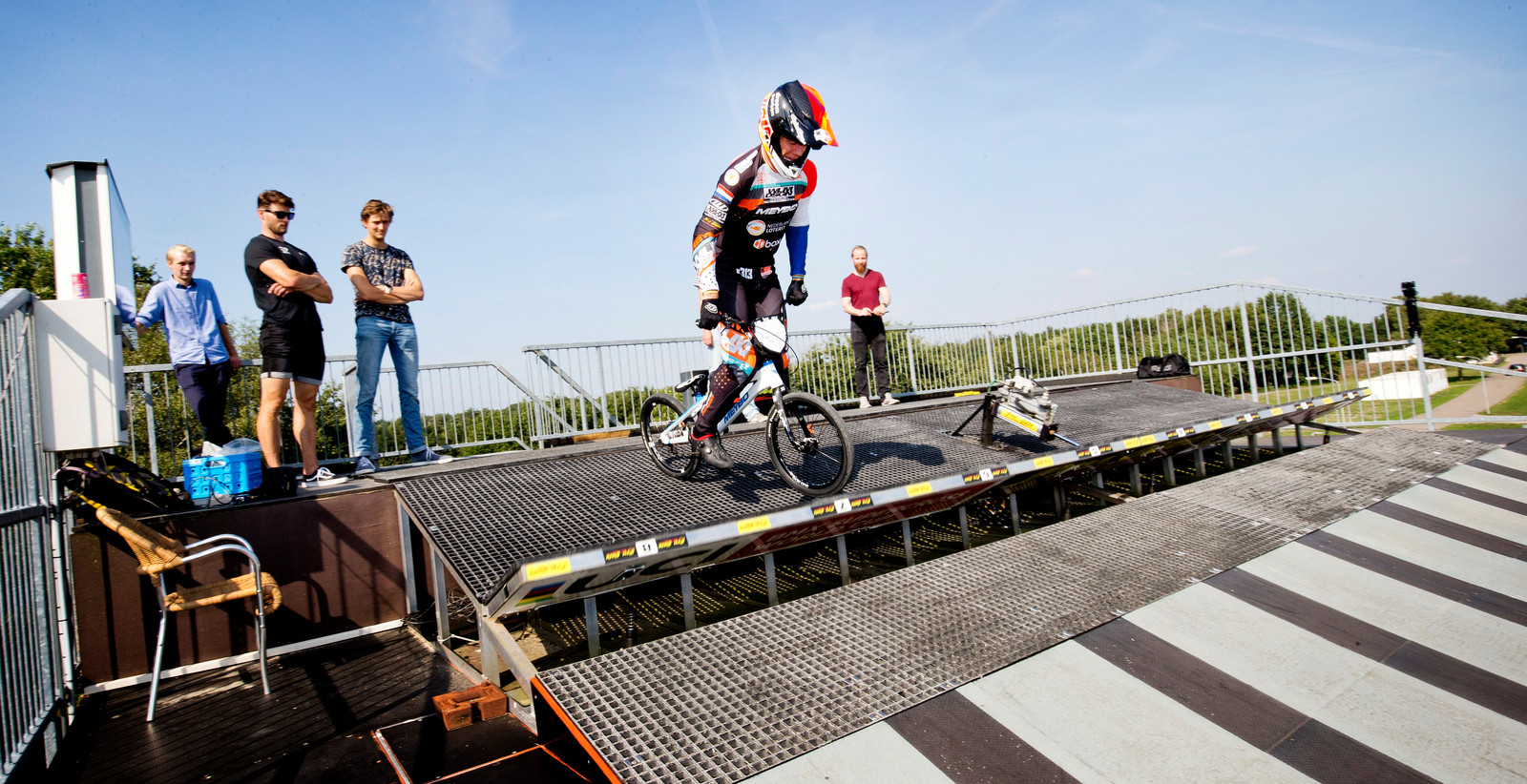 Met Dit Speciale Meetinstrument Vliegen Relaxte Bmx Ers Van Het Startblok Af Foto Gelderlander Nl