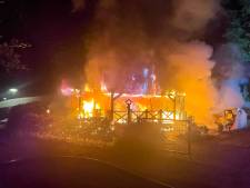 Stacaravan brandt volledig uit op camping Samoza in Vierhouten