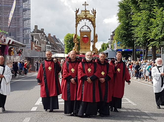 Wat te doen in de Kempen dit weekend: van de 367ste Heilig Bloedprocessie en kermis in Hoogstraten tot hondenfestival Summerbark in Gierle