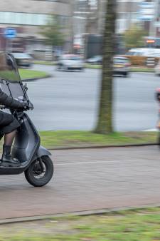 Bromverbod in Nijmegen: stad doet alle benzinebrommers, scooters en snorfietsen in de ban 