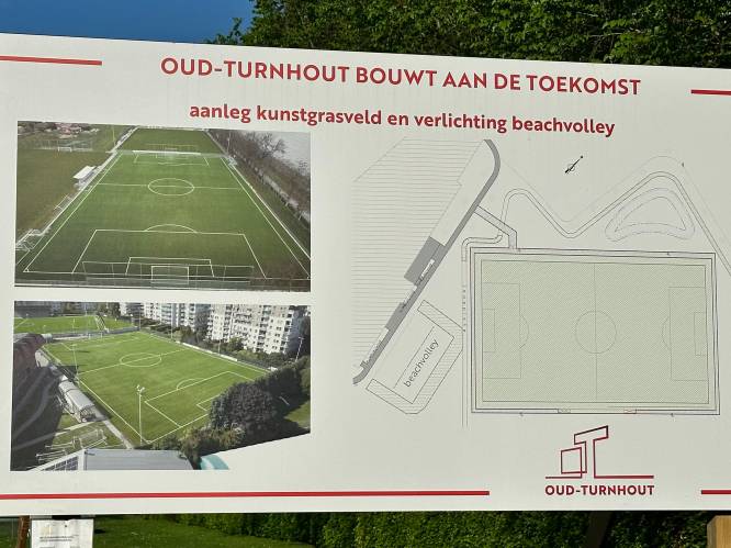 Gemeente legt kunstgrasveld aan in sportpark De Hoogt