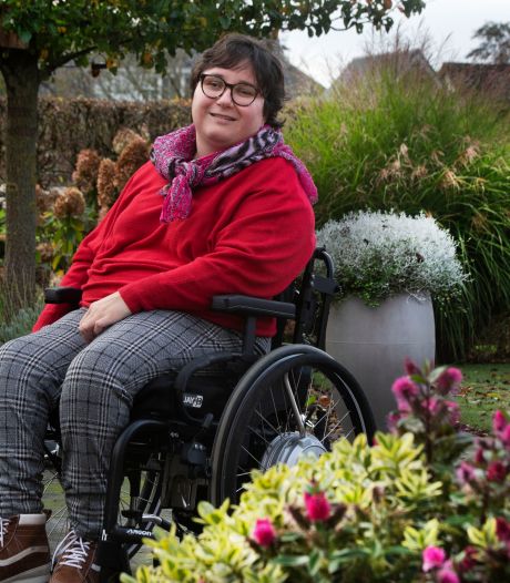 Mienke (30) wil graag een huis, samen met anderen met een fysieke handicap