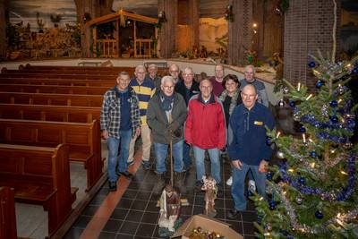 Vijf nissen in de kerk vol beelden: van heinde en verre komen ze deze kerstdagen naar Sint Willebror