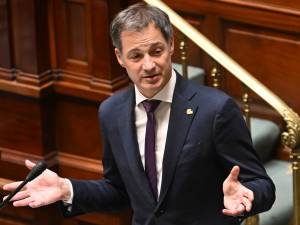 De Croo veut obliger les chômeurs de longue durée à accepter un emploi en pénurie: “Une déclaration de guerre” 