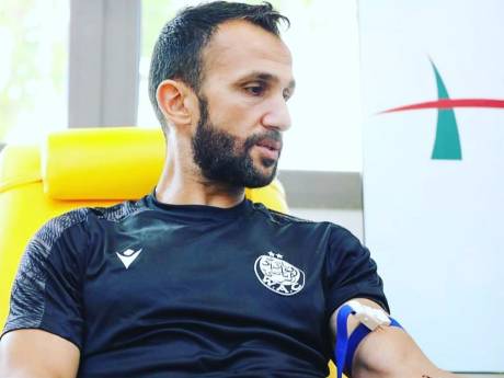 Voormalig PSV'er Adil Ramzi vertelt over zijn angstige momenten tijdens aardbeving in Marokko: ‘Ik besef dat ik mazzel heb gehad’