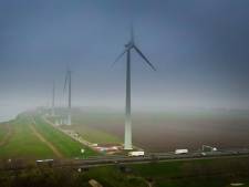 Onderzoek: ‘Hoeksche Waard in 2040 energieneutraal? Grote ambities, maar concrete plannen ontbreken’