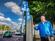 ‘Door jullie auto’s moeten wij straks ook betalen voor parkeren: buurgemeente bedankt!’