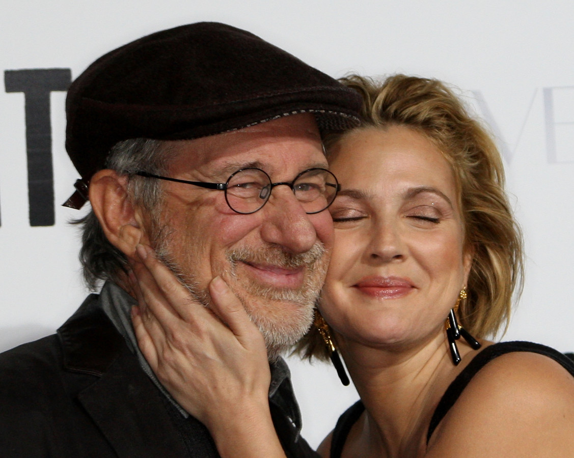 Steven Spielberg Wives