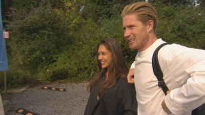 The day after the sharp interview: Kevin De Bruyne and his wife Michèle visit the Ronald McDonald House in Jette