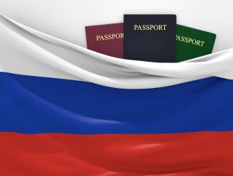 “Je kunt helemaal nergens meer heen”: Rusland verscherpt reisregels ambtenaren uit angst voor onthulling staatsgeheimen