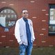 Gevallen, opgestaan en uitgezworven; nu hoopt Tilka nog op die snelle computer