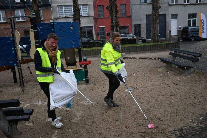 IVAGO-voorzitter Bram Van Braeckevelt (Groen) en woordvoerster Sandra Deneef.