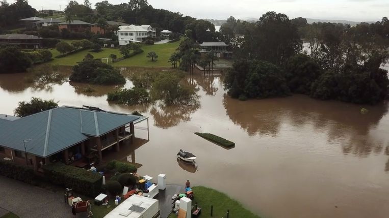 Zware Overstromingen In Australie 18 000 Inwoners Geevacueerd De Morgen