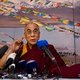 Dalai Lama schudt minister Verhagen de hand