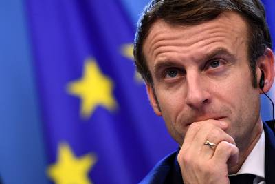Frankrijk vanaf vandaag zes maanden lang aan het roer van de EU
