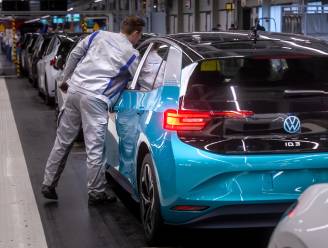 "Miljoenen banen op het spel in Europese auto-industrie"