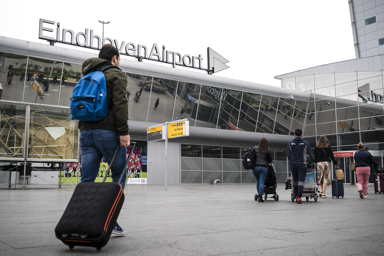 Eindhoven Airport neemt dit weekend toch geen vluchten van Schiphol over Foto AD.nl
