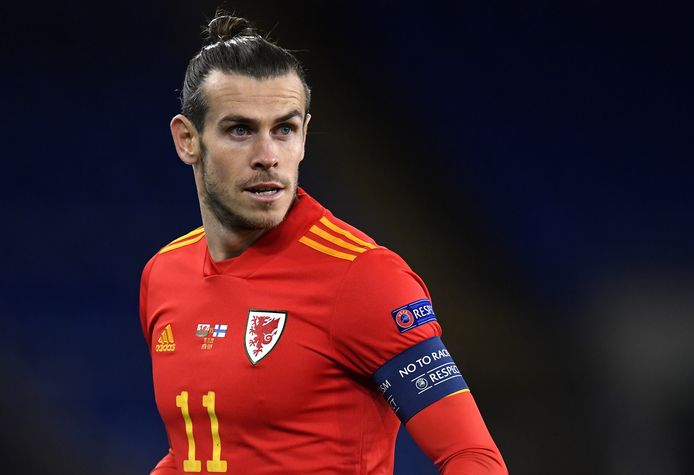 Gareth Bale steunde Zlatan Ibrahimovic toen hij op Twitter kritische vragen stelde over FIFA 21. Volgens de Zweedse aanvaller worden zijn naam en gezicht ‘zonder toestemming’ in de game gebruikt en verdient EA Sports zo geld aan hem.