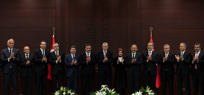 Erdogan presented his new government team on Saturday.