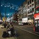 Het Londense Oxford Street voelt zelfs rond Kerst aan als een straat in verval
