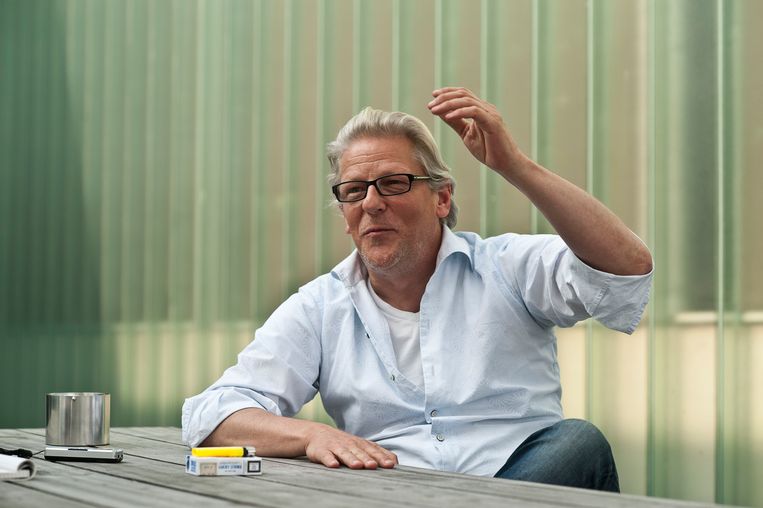 Jan Fabre.
 Beeld klaas de scheirder