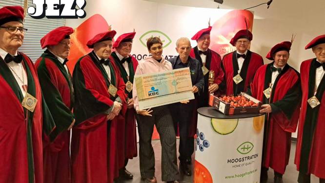 Eerste aardbeien leveren 8.000 euro op voor JEZ!