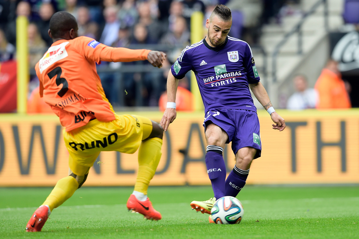Massimo Bruno scoorde twee keer in de 4-0-zege van Anderlecht tegen Racing Genk in de play-offs van 2014.  Beeld BELGA