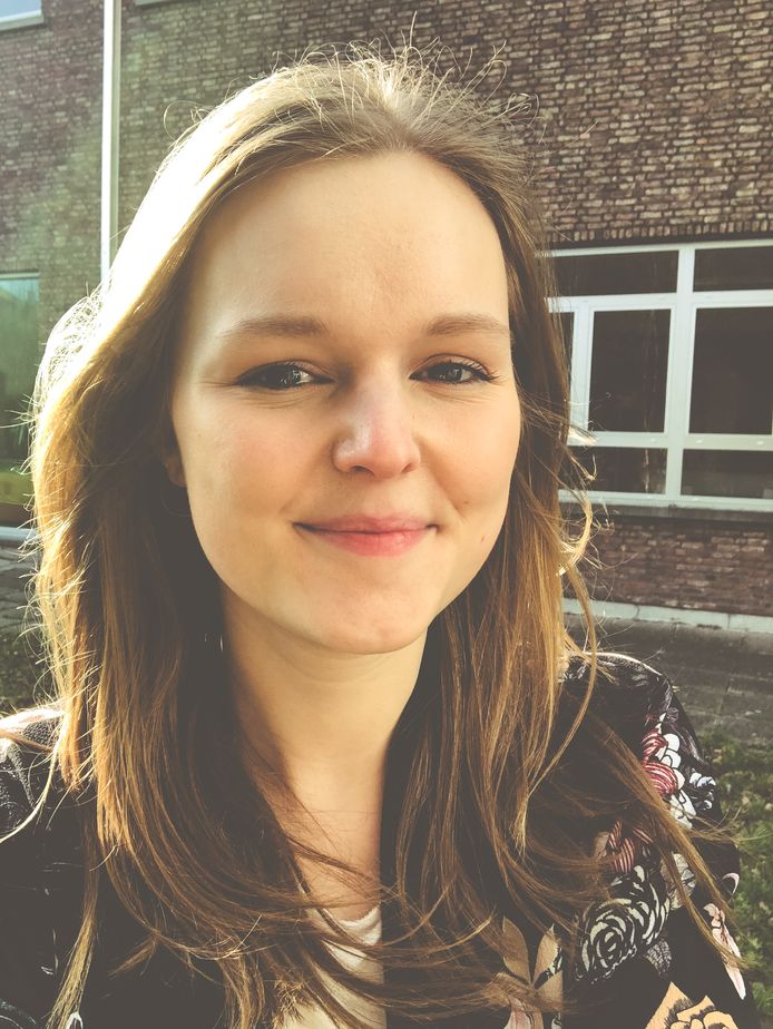 Emma uit 'Thuis' krijgt hoofdrol in nieuw fictieproject 'Secrets ...