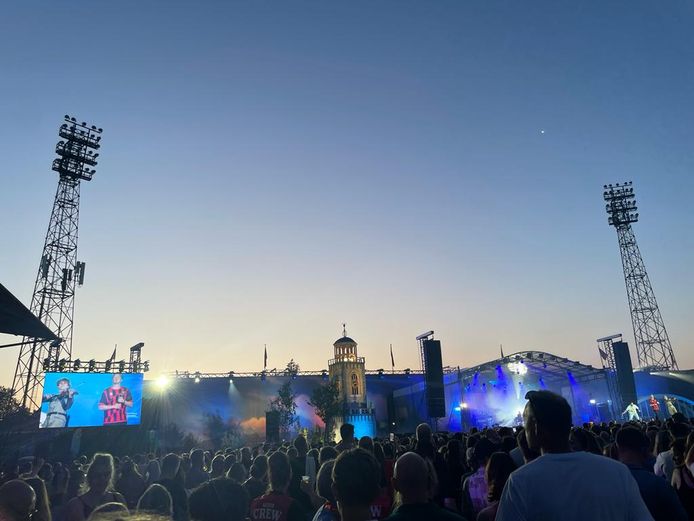Snelle na optreden voor 15.000 fans in de Adelaarshorst ‘Heb hier geen
