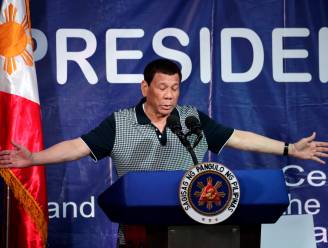 Filipijnse president Duterte onder vuur nadat hij vertelt over aanranding huismeid: “Ik probeerde wat er in haar onderbroek zit aan te raken”