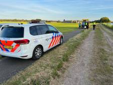 Fietsster gewond naar ziekenhuis na val bij Heeten