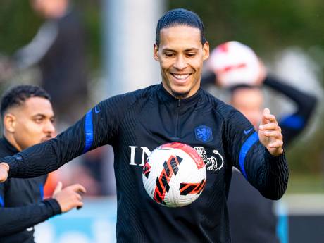 Virgil van Dijk vraagt ook bijdrage van de pers in Qatar: ‘Want jullie gaan er ook heen toch?’