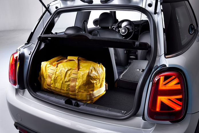 Elektrische Mini Kost 34 900 En Is In 3 5 Uur Op Te Laden Auto Ad Nl