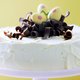 Zoet het weekend in met een paastaart met witte chocoladeglazuur