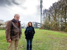 Naast de A65 en een zendmast ook nog een stroomstation in de achtertuin: ‘We zijn ons kapot geschrokken’