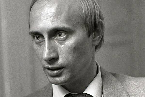 Poetin - het verhaal van een Russische spion