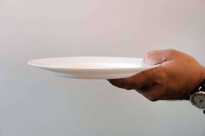 Een Frans bedrijf is er voor het eerst in de wereld in geslaagd om 'stil servies' te maken.