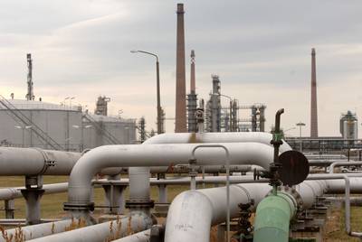 Fuite sur l’oléoduc Droujba: les livraisons de pétrole ne “sont pas interrompues”, rassure l’Allemagne