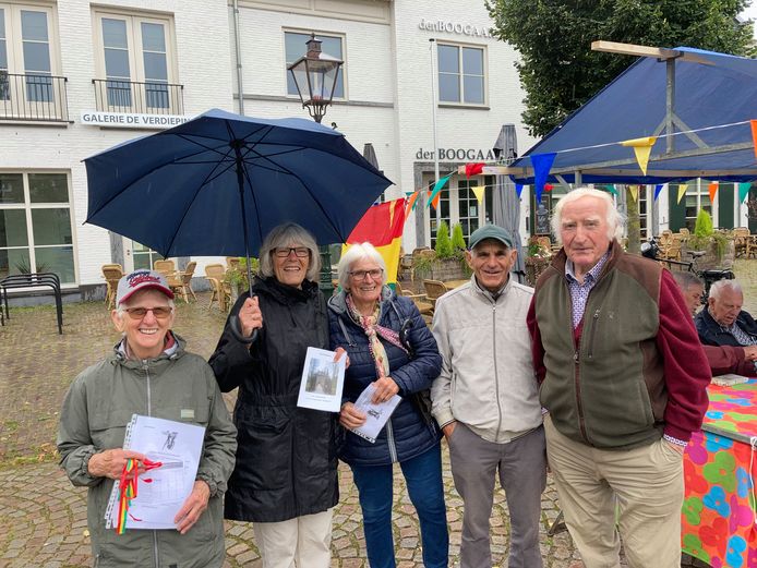 De familie Van Dijk bij de start van ToerMee in Moergestel.