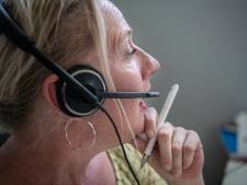 Secretaresse Anje (46) krijgt thuis 350 telefoontjes per dag