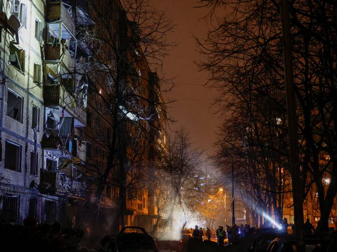Zelensky kondigt versterking luchtafweer aan na nachtelijke raketaanval op Kiev