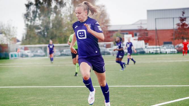 Sarah Wijnants (RSCA Women) scoort en laat scoren tegen Club YLA: “Enig minpuntje is dat we te makkelijk doelpunten slikken”
