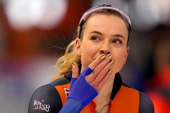 Wat schaatsster Joy Beune de dag na het behalen van de wereldtitel ...