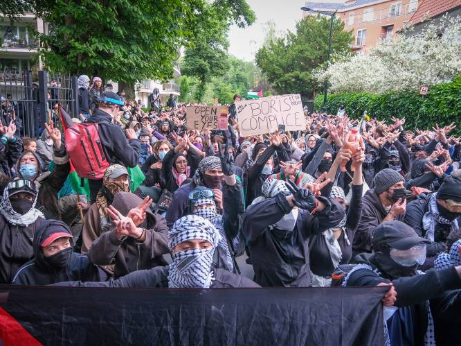 Pro-Palestijnse betoging aan Israëlische ambassade in Ukkel verloopt zonder incidenten