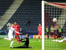 Salzburg kegelt Sevilla uit Champions League, Weghorst is klaar in Europa