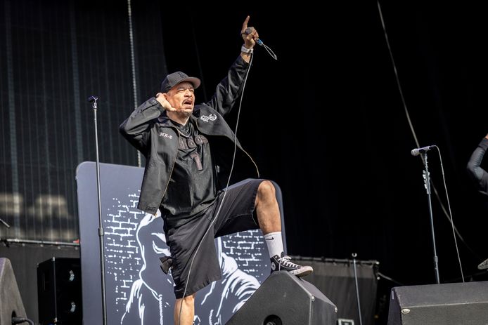 IN BEELD. Amerikaanse rapper Ice-T steelt de show op Graspop | Graspop ...