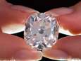 Diamant van 11 euro op rommelmarkt brengt op veiling 757.000 euro op